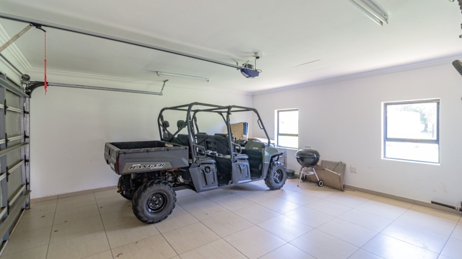 7 Bedroom Property for Sale in Oranjeville Free State